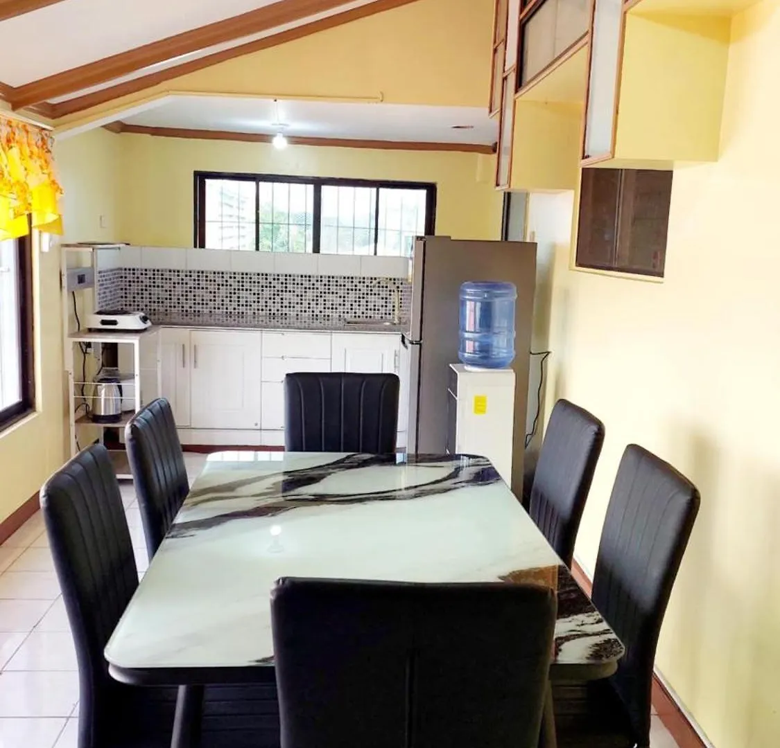 Davao 2-Storey Home 0*,  Filipinas